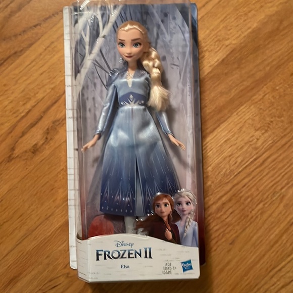 Disney Other - Disney Character Frozen 11 Elsa doll NWT